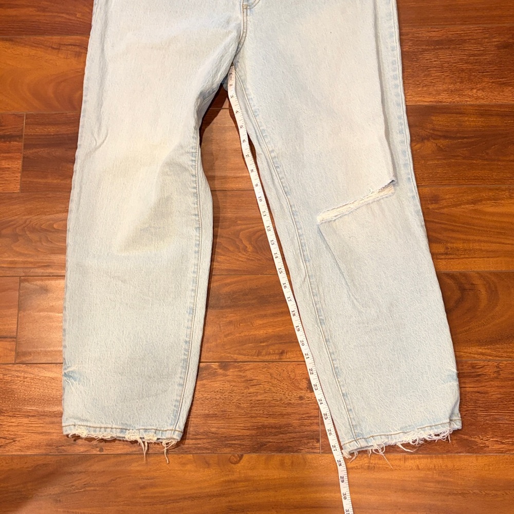 Universal Thread Light Blue Vintage Stretch Straight Distressed Jean Size 12/31R - Picture 11 of 13